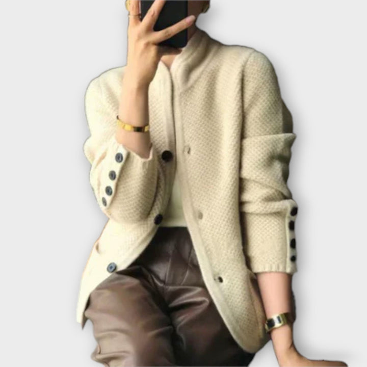 Alissa - Bequemer Cardigan in Cremefarbe