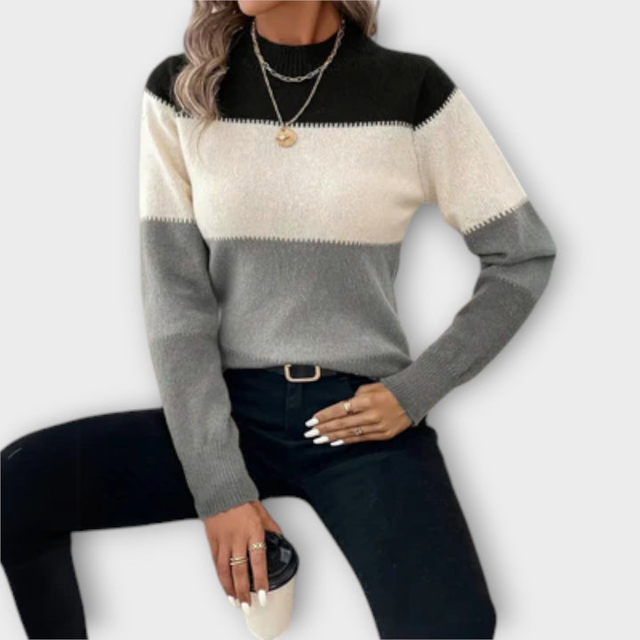 Elina - Grau-schwarzer Pullover mit Blockfarben