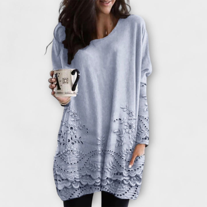 Riley - Weißer Pullover mit Druck und Stickerei