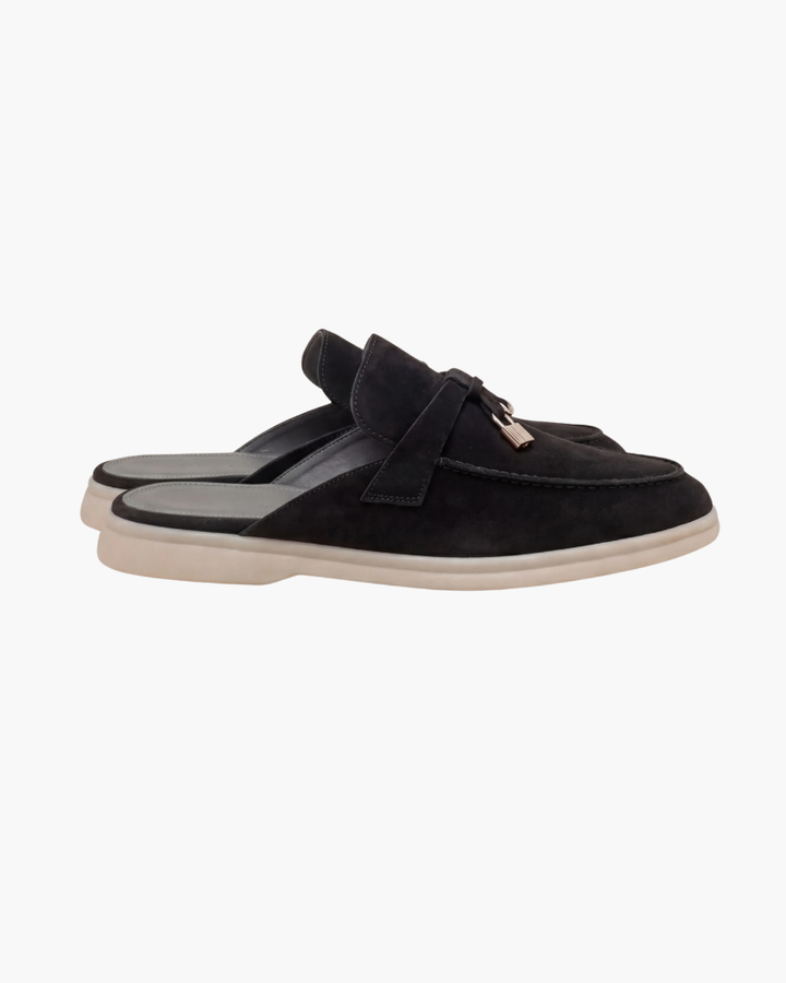 Mule Mediterraneo in schwarzem Wildleder