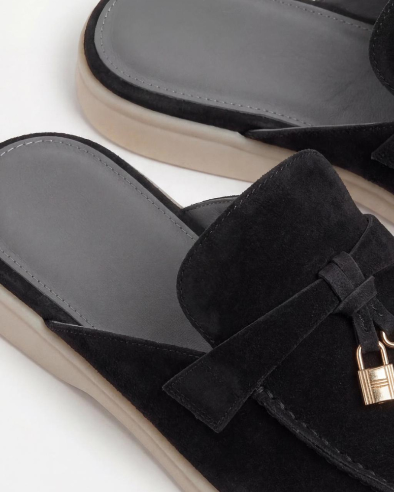 Mule Mediterraneo in schwarzem Wildleder
