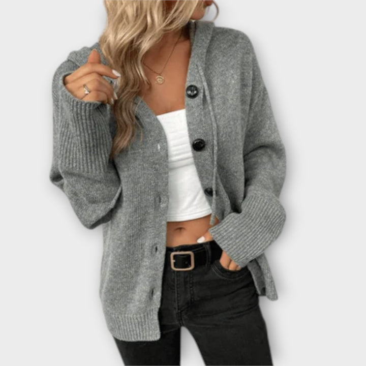 Brittan - Cardigan beige mit Knöpfen