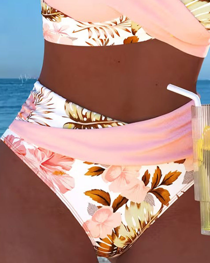 Bikini mit kontrastierendem Blumenmuster und Schlitz
