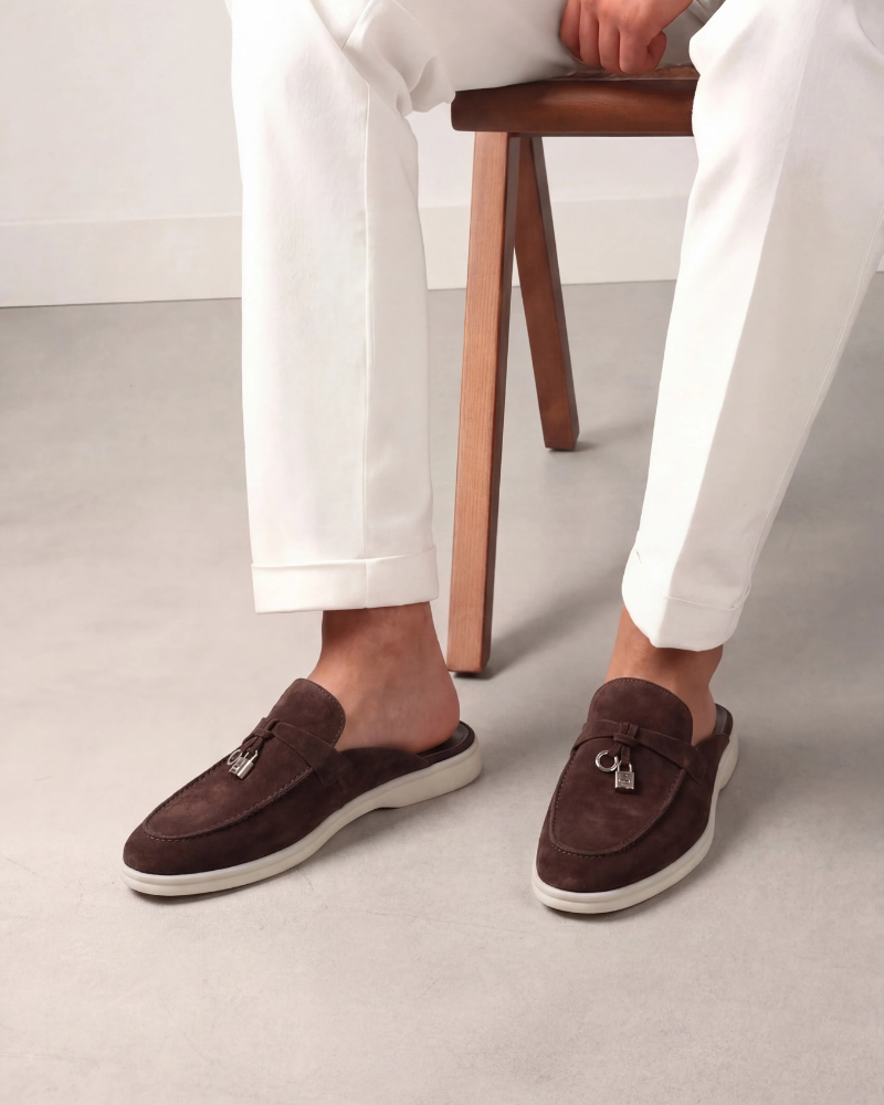 Mule Mediterraneo in braunem Wildleder