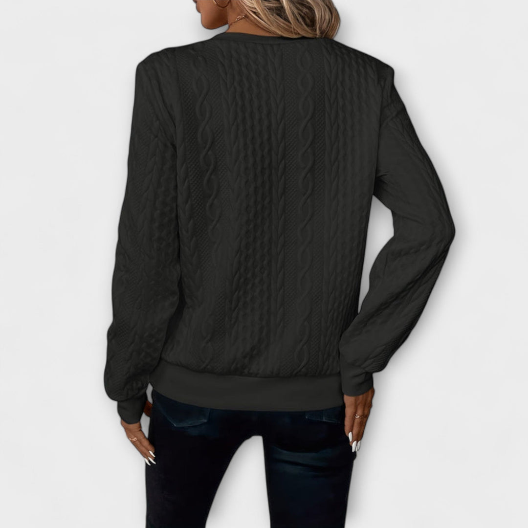 Joy - Eleganter weißer Strickpullover mit Reliefmuster