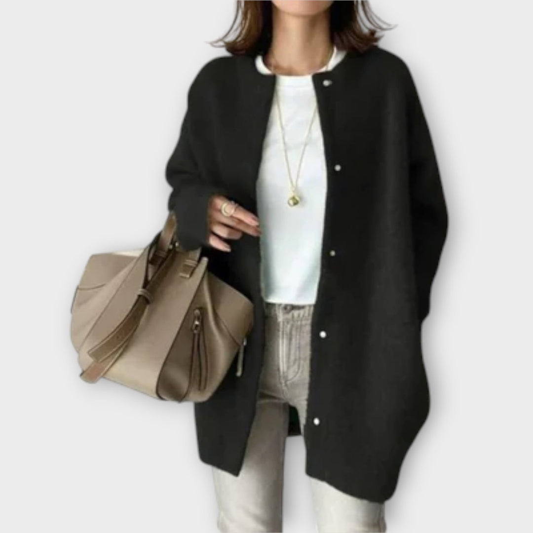 Lilly - Eleganter brauner Cardigan mit Knopfleiste