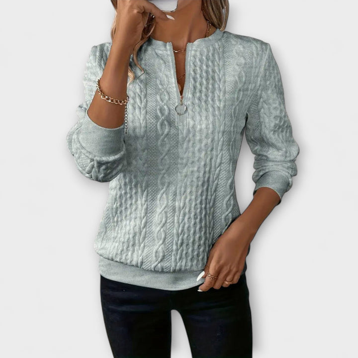 Joy - Eleganter weißer Strickpullover mit Reliefmuster