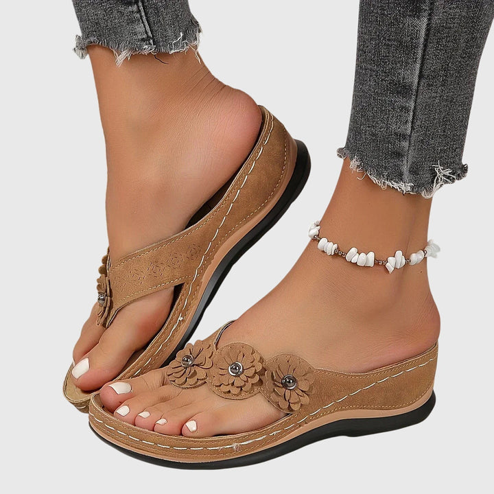 Asha - Elegante Orthopädische Sandalen
