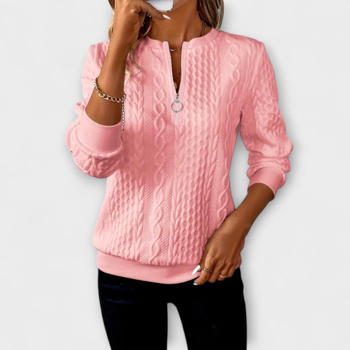 Joy - Eleganter weißer Strickpullover mit Reliefmuster