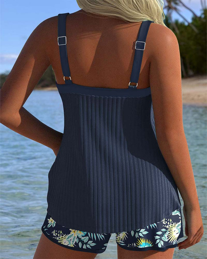 Laluna® | Gestreifter Tankini mit Strandshorts Zwei Teile
