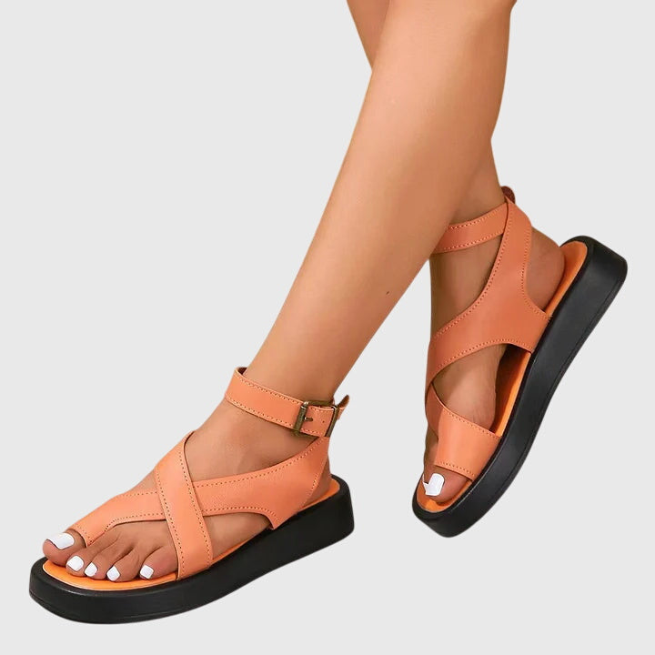 Bria - Dicke Plateausandalen
