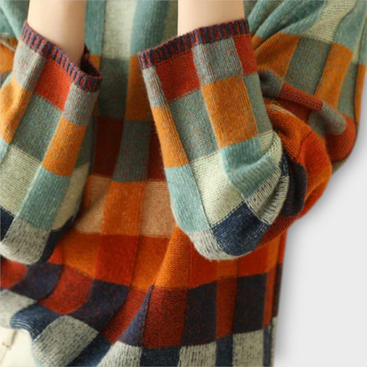 Erika - Pullover mit buntem Patchworkdesign und Karomuster