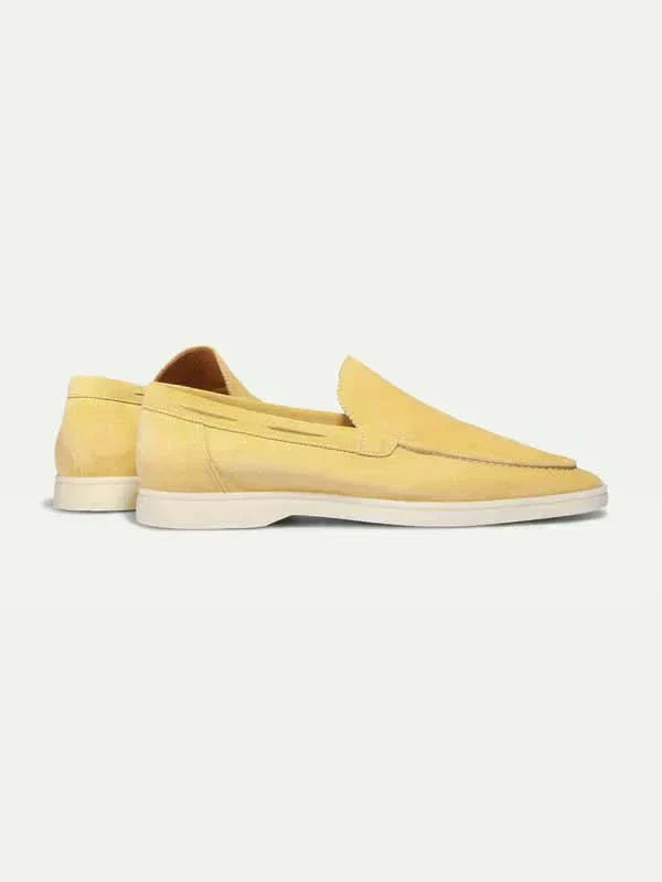 Klassischer Mokassin aus Gelbem Citrus-Suede